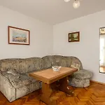 Daire 2 Bedroom Lovely In *