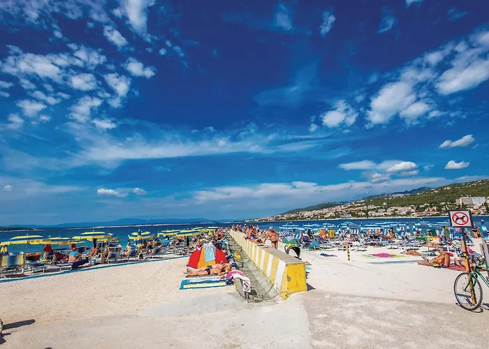 Διαμέρισμα 2 Bedroom Awesome In Selce