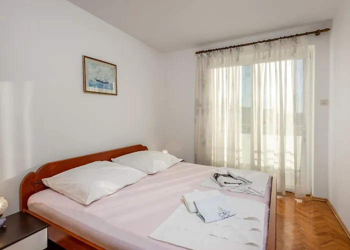 2 Bedroom Awesome In * Selce